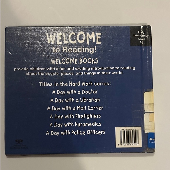 Children's Book Bundle - Picture 5 of 11